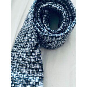 Canali 100% Silk Tie Made In Italy Purple & Silver Geometric Pattern Mens Access